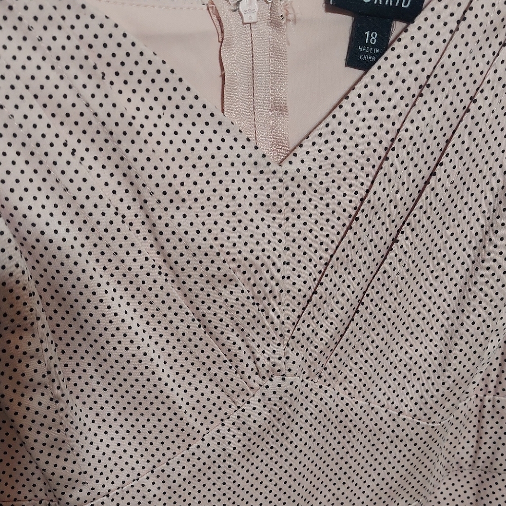 Torrid Pink Textured Midi Dress - Picture 5 of 11